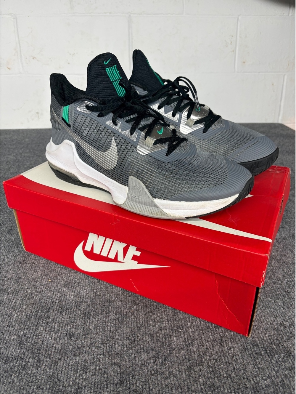 Nike Air Max Impact 3 Men's 13 Sneakers Cool Gray Metallic Silver DC3725-002